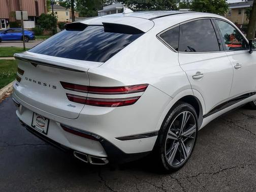 Uyuni White 2025 Genesis GV80 Coupe 3.5T e-SC