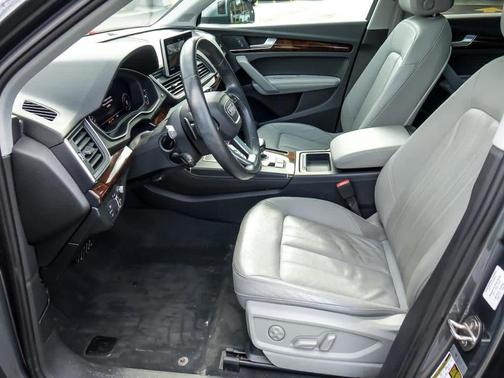 Monsoon Gray Metallic 2018 Audi Q5 2.0T Prestige