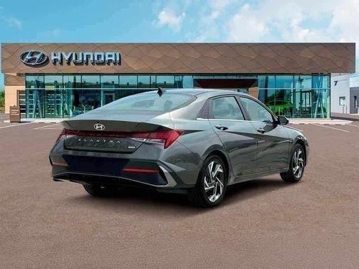 2025 Hyundai ELANTRA HEV Limited