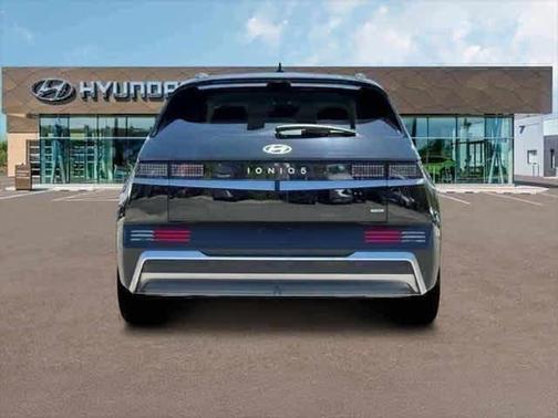 Black 2025 Hyundai IONIQ 5 SEL