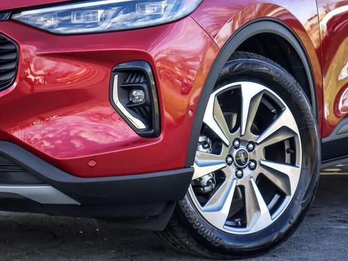 2023 Ford Escape Platinum