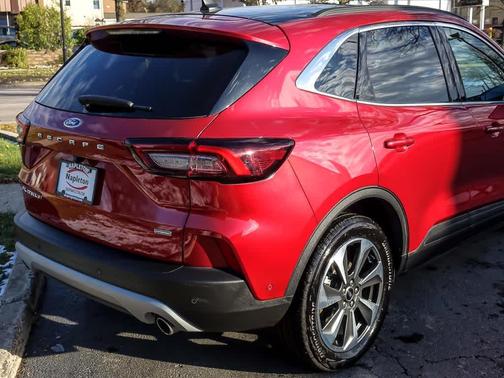 2023 Ford Escape Platinum
