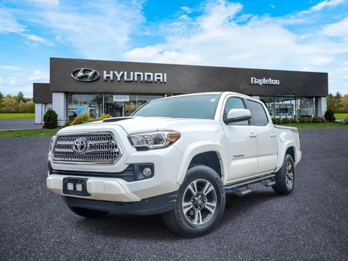 2017 Toyota Tacoma TRD Sport