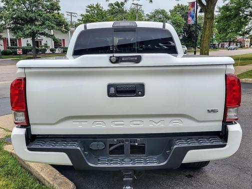 2017 Toyota Tacoma TRD Sport