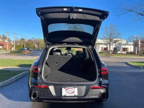 2025 Genesis GV70 2.5T