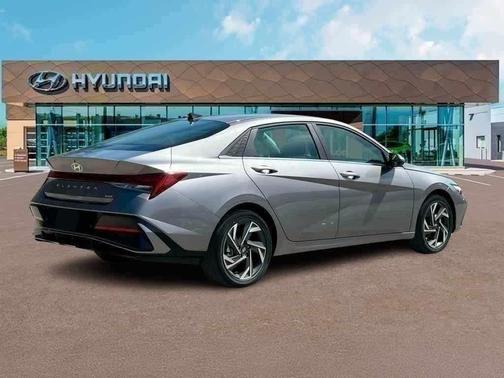 2025 Hyundai ELANTRA HEV Limited