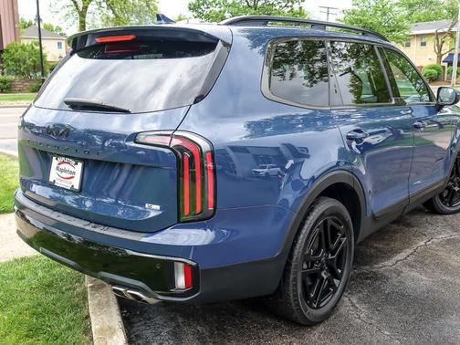 Midnight Black 2025 Kia Telluride EX X-Line