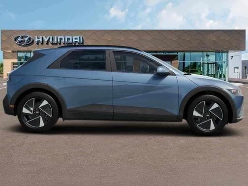 2025 Hyundai IONIQ 5 SEL