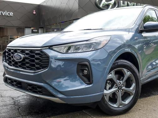 Vapor Blue Metallic 2023 Ford Escape ST-Line Select