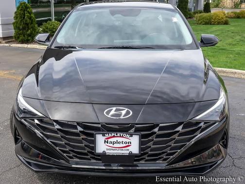 2022 Hyundai ELANTRA HEV Limited