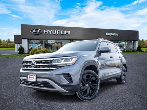 2021 Volkswagen Atlas 3.6 V6 SE w/ Technology