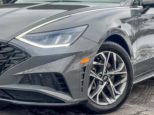 2021 Hyundai SONATA SEL