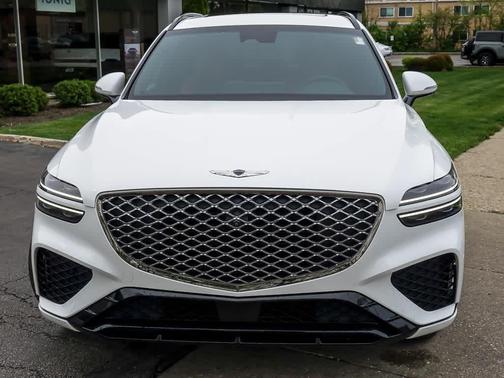 Alta White 2023 Genesis GV70 2.5T