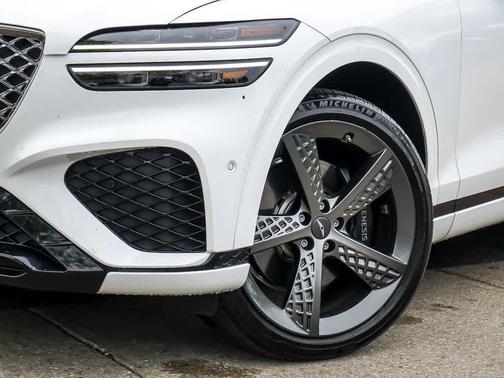 Alta White 2023 Genesis GV70 2.5T