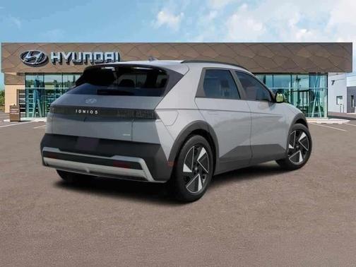 2025 Hyundai IONIQ 5 SEL