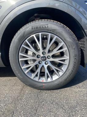 2025 Genesis GV80 2.5T Standard