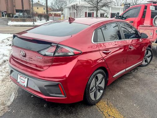 2021 Hyundai IONIQ Hybrid Limited
