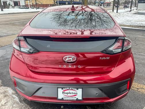 2021 Hyundai IONIQ Hybrid Limited