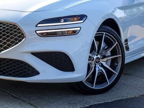 2024 Genesis G70 2.5T