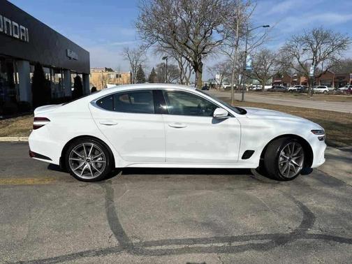 2024 Genesis G70 2.5T