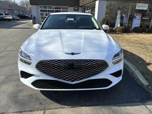 2024 Genesis G70 2.5T