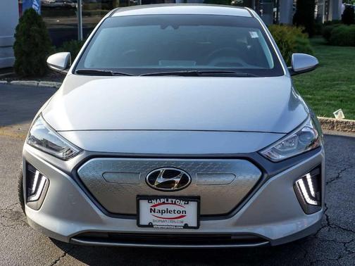 2020 Hyundai IONIQ EV SE