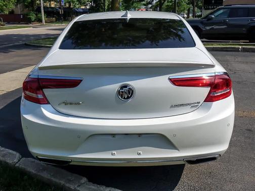 2019 Buick LaCrosse Avenir