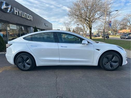 2020 Tesla Model 3 Long Range