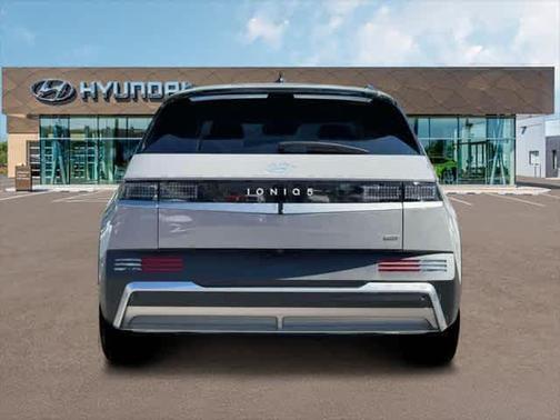 Cyber Gray 2025 Hyundai IONIQ 5 SEL