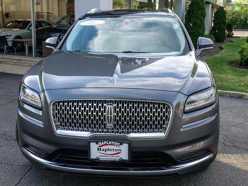 Metallic 2022 Lincoln Nautilus Reserve