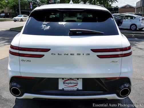 2023 Genesis GV70 2.5T