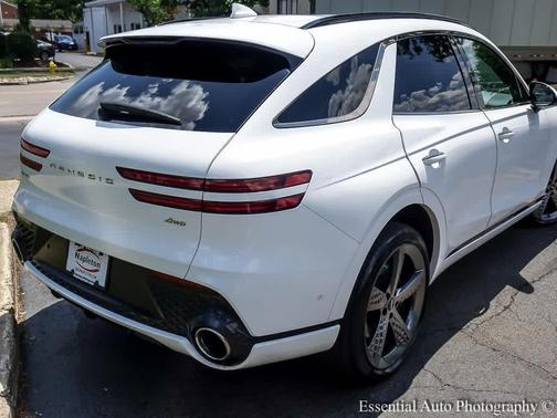 2023 Genesis GV70 2.5T
