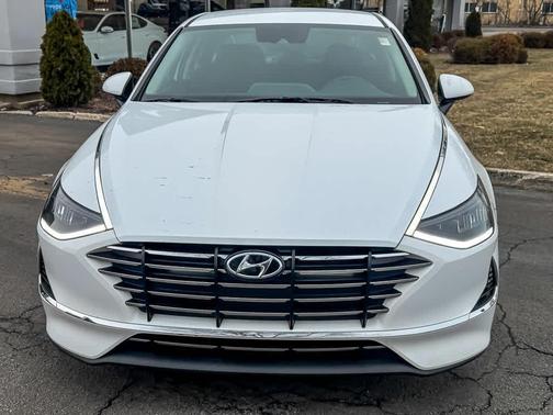 2021 Hyundai SONATA SE