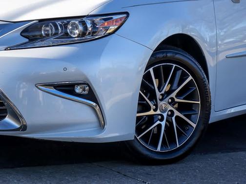 2016 Lexus ES 350 Base