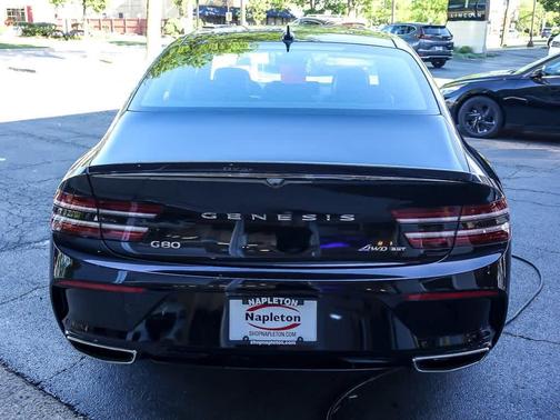 Vik Black 2023 Genesis G80 3.5T Sport