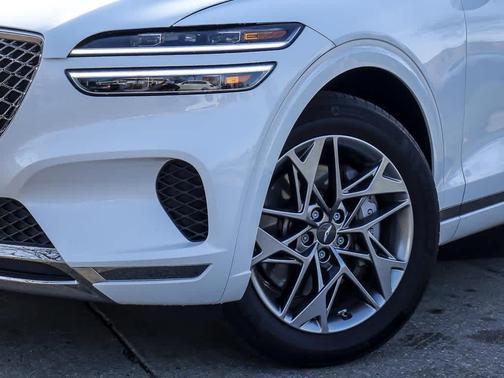 2024 Genesis GV70 2.5T