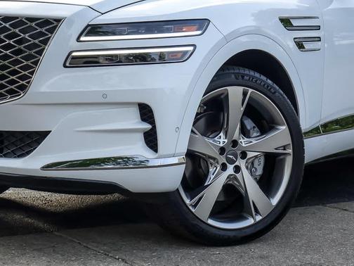 Alta White 2024 Genesis GV80 3.5T