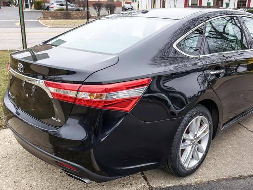 2014 Toyota Avalon XLE Premium