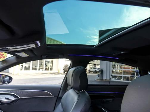 Mythos Black Metallic 2021 Audi A8 L 60