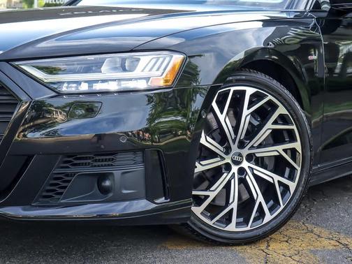 Mythos Black Metallic 2021 Audi A8 L 60