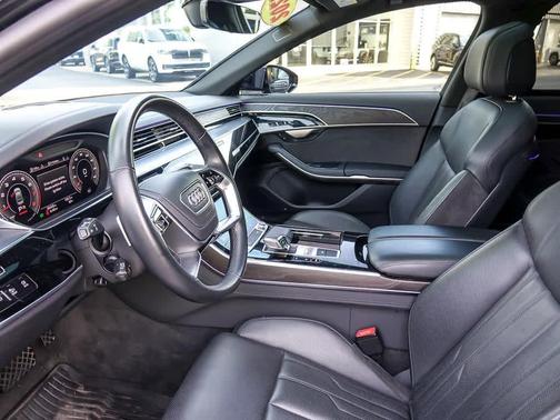 Mythos Black Metallic 2021 Audi A8 L 60