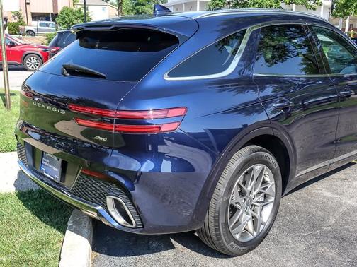 Capri Blue 2024 Genesis GV70 2.5T