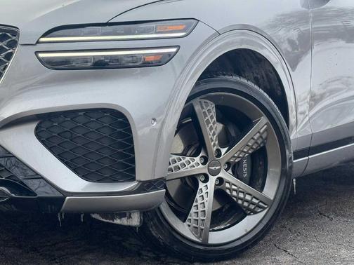 2023 Genesis GV70 2.5T