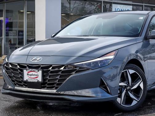 2023 Hyundai ELANTRA Limited