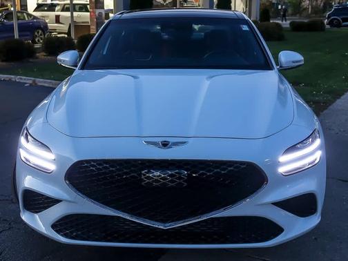 2023 Genesis G70 2.0T
