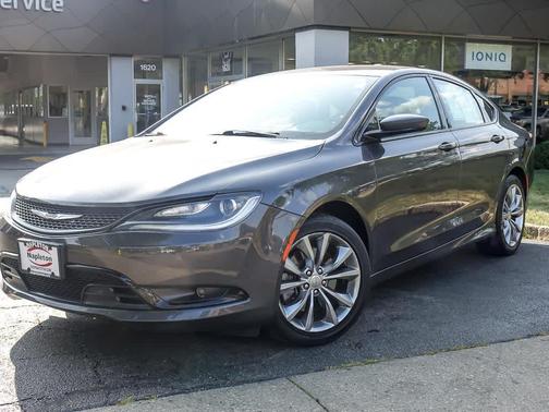 Granite Crystal Clearcoat Metallic 2015 Chrysler 200 S