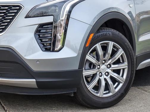 Silver Metallic 2023 Cadillac XT4 Premium Luxury