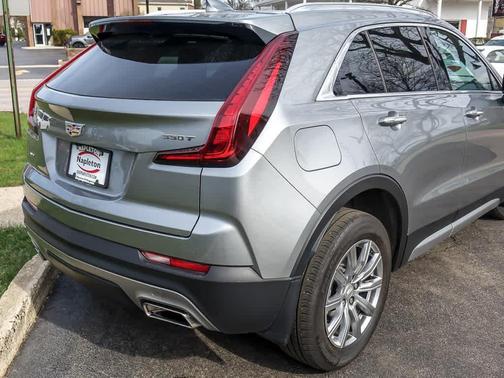 Silver Metallic 2023 Cadillac XT4 Premium Luxury