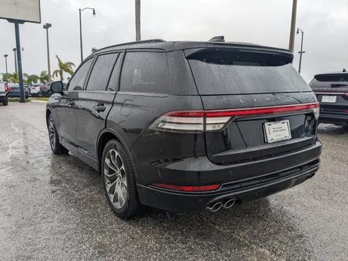 2025 Lincoln Aviator Premiere