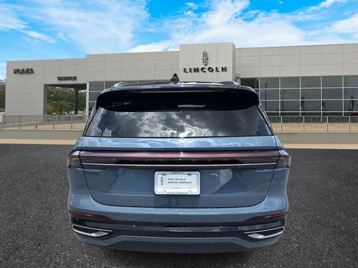 2025 Lincoln Nautilus Black Label